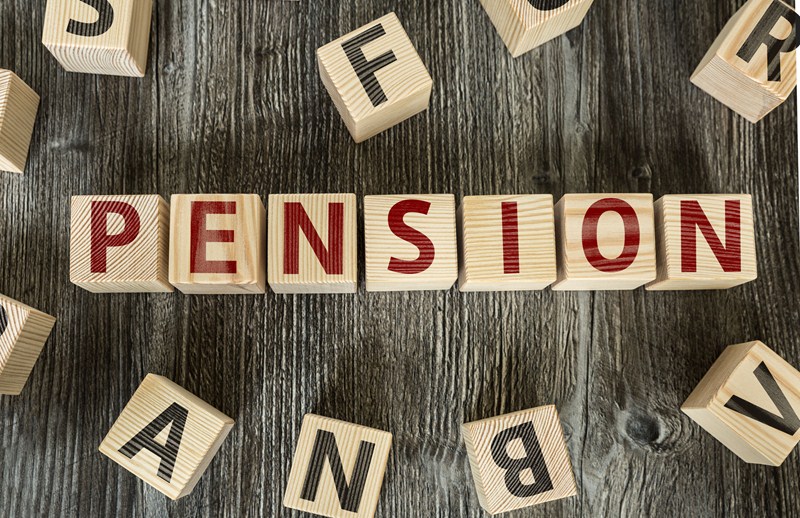 Adding employees to a workplace pension scheme